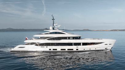 Discover Benetti Superyacht ASANI’s Lavish Onboard Features