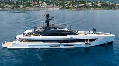 Tankoa Superyacht JIMMY Triumphs as Best in Motor <500 GT at 2024 ISS Awards