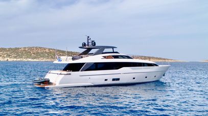 €1.1M Price Reduction on 28m Sanlorenzo SL90 Asymmetric Motor Yacht Judy