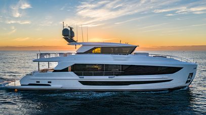 In-Build 27m Horizon FD90 Skylounge Motor Yacht Sold