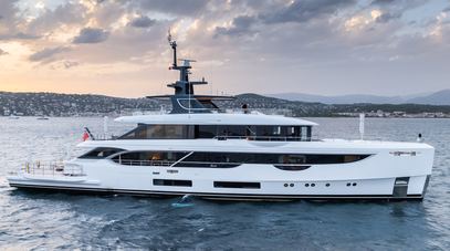 €600K Price Reduction on 41m Benetti Oasis 40M Superyacht Tosun