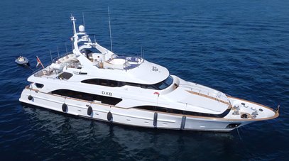 35m Benetti Classic 115' Superyacht DXB Receives €1M Price Reduction