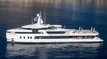 60m Damen Yachting Xplorer 60 Motor Yacht After You Wins Robb Report Best Explorer Yacht Award