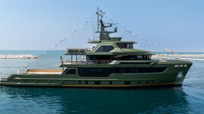 Watch CdM Launch Flexplorer 146 Superyacht Nasiba 
