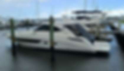 Sea Ray 470 Sundancer
                                         Gen 2