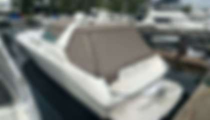Similar For Sale Yacht: Sea Ray 400 Express Cruiser