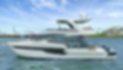 Galeon 500 Fly