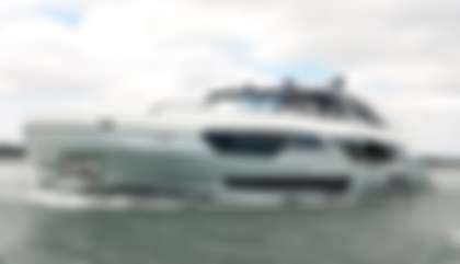 Ocean Alexander 28R Enclosed