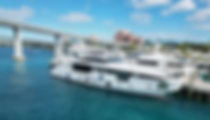 Azimut Grande 32M, M/Y L***** For Sale