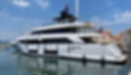 Custom Line Navetta 33
                                         Gen 2