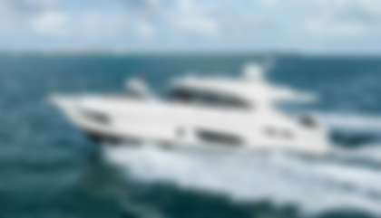 Riviera 4800 Sport Yacht
                                         Gen 1