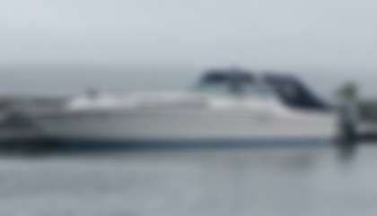 Sea Ray 460 Express Cruiser