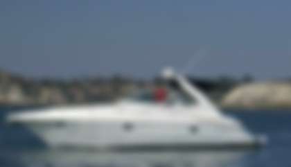 Cruisers 340 Express