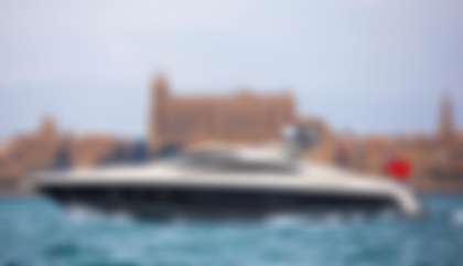 Similar For Sale Yacht: Sunseeker Predator 82