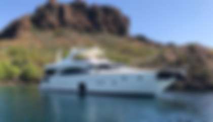 Similar For Sale Yacht: Ferretti 830