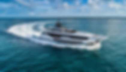 Custom Line 120, M/Y R***** For Sale