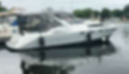 Bayliner 3785 Avanti Sunbridge
