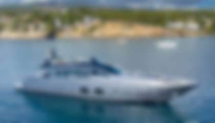 Pershing 108