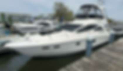 Sea Ray 450 Sedan Bridge
                                         Mk2