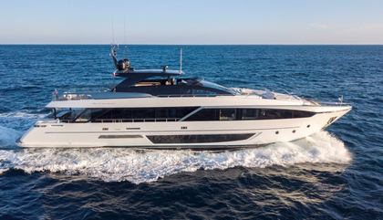 Similar For Sale Yacht: Riva 110' Dolcevita