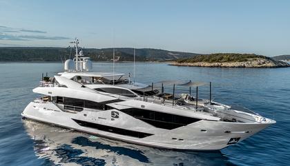 Similar For Sale Yacht: Sunseeker 116 Yacht