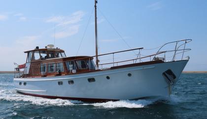 Dagless Ltd Fleur de Lys 50, Dagless Ltd Fleur de Lys 50 For Sale