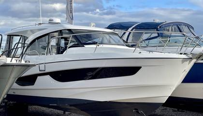 Beneteau Yachts Antares 11