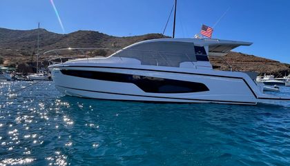 Sealine C335, Sealine C335 For Sale