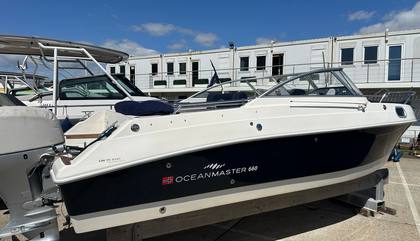 Marquis 660 Sport Yacht