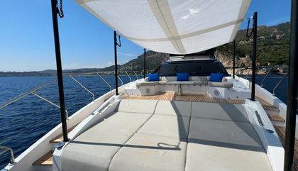 Azimut Grande 27M, CHILLIN' For Sale