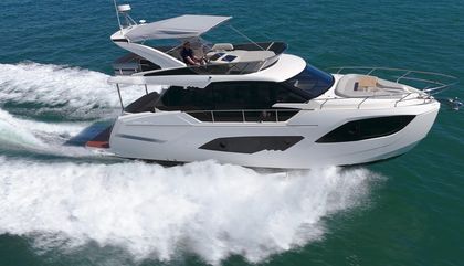 Similar For Sale Yacht: Absolute 47 FLY
