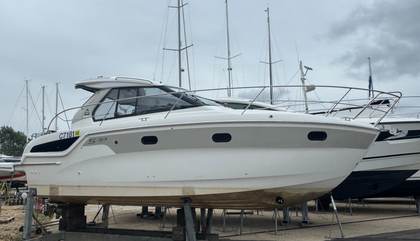 Bavaria S33 HT