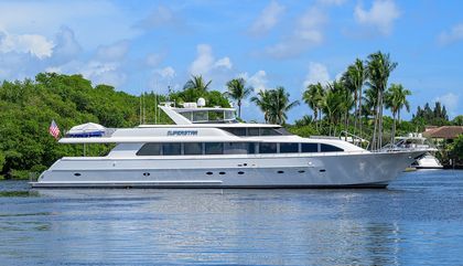 Similar For Sale Yacht: Westport 112
                                         Gen 1