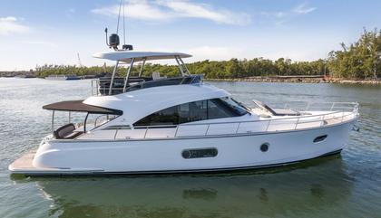 Riviera Belize 54 Daybridge