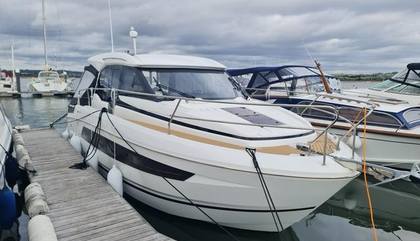 Jeanneau NC 33
