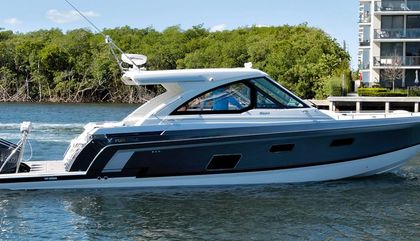 Formula 380 Super Sport Crossover, Formula 380 Super Sport Crossover For Sale