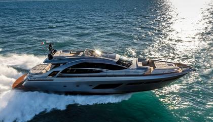 Pershing 8X