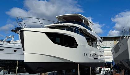 Absolute Navetta 68