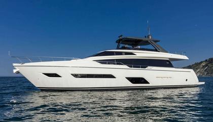 Similar For Sale Yacht: Ferretti 780
                                         Gen 2