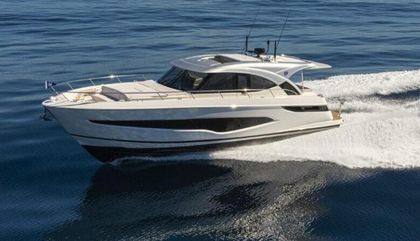 Riviera 4300 Sports Express