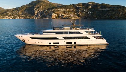 Similar For Sale Yacht: Custom Line Navetta 42