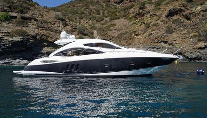 Similar For Sale Yacht: Sunseeker Predator 52