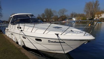 Sealine S48