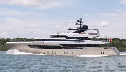 Similar For Sale Yacht: Sanlorenzo Alloy