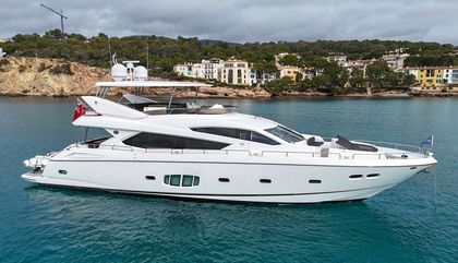 Sunseeker 80 Yacht