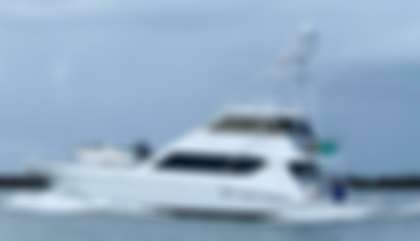 Similar For Sale Yacht: Hatteras 70 Convertible