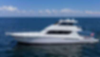 Similar For Sale Yacht: Hatteras 70 Convertible
