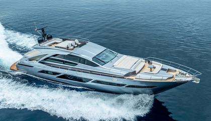 Similar For Sale Yacht: Pershing 9X