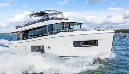 Beneteau Swift Trawler 54, Beneteau Swift Trawler 54 For Sale