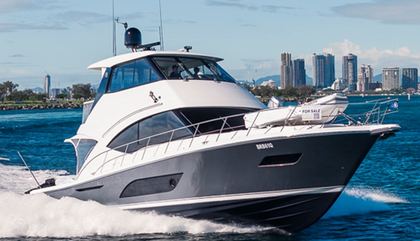 Riviera 57 Enclosed Flybridge, Riviera 57 Enclosed Flybridge For Sale